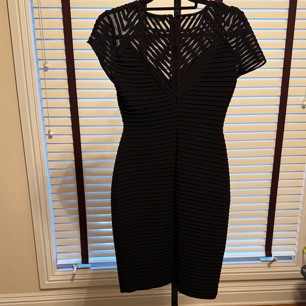 Calvin Klein Elegant Black Mini Dress Size 4 - Picture 5 of 8